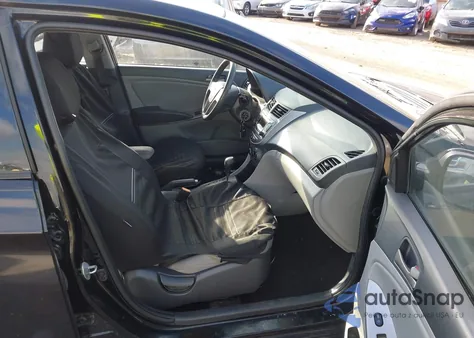 2015 Hyundai Accent Gls z USA, uszkodzony, nr VIN KMHCT4AE5FU906325